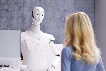 Robot AI interviewing recruit