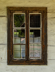 Obraz premium old wooden window in house