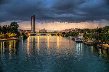 Fototapeta premium Guadalquivir river from San Telmo bridge, Seville, Spain