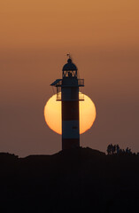 Faro de Teno y sol