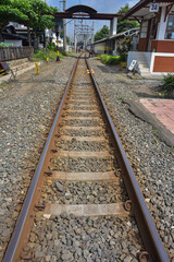 Obraz premium Railway center perspective view with train station background