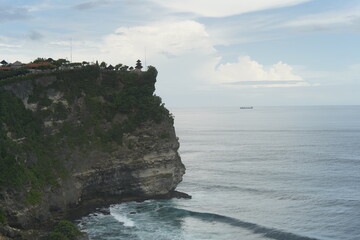 발리 울루와투 사원 해변