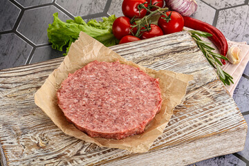Raw beef uncooked burger cutlet