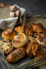 いろいろな種類のパン