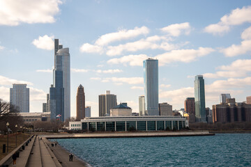 city skyline inCHICAGO