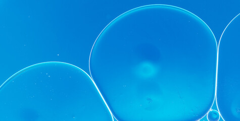 Fluid Beauty: Unveiling the Mysterious Allure of Liquid Art in Oil