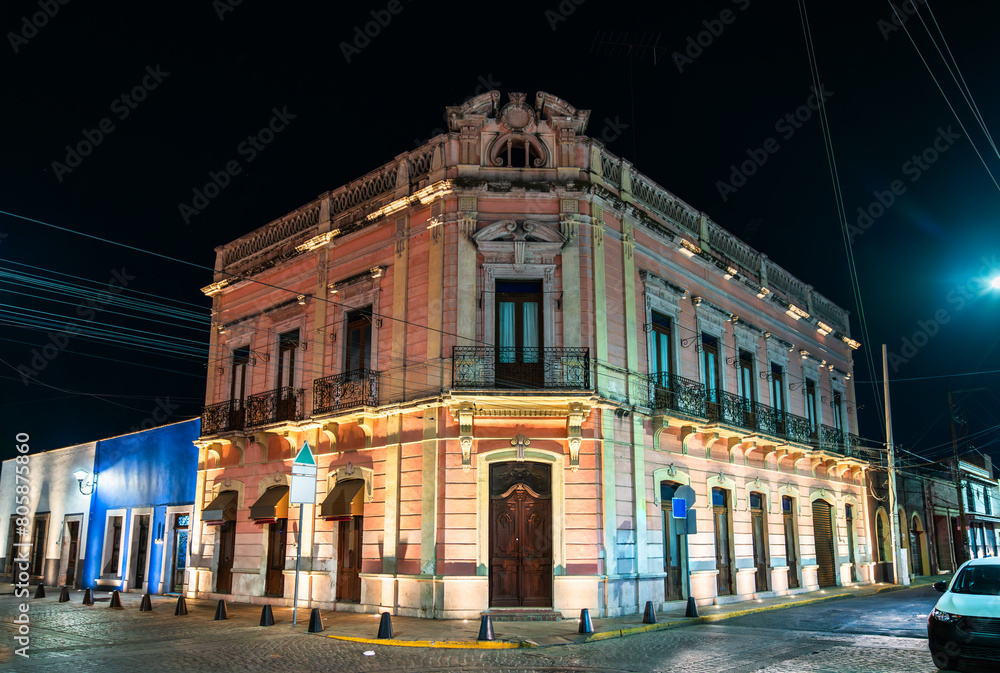 Poster Architecture of the old town of Aguascalientes, Mexico at night