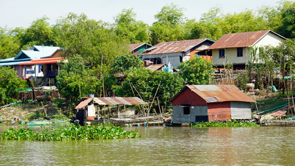 village at tonle sap river shore