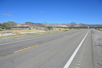 HIghway leading to the Ghost town of Rhyolite in Nevada