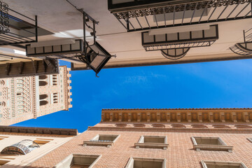 Cielo desde una calle de Teruel