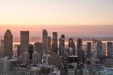 Fototapeta premium Vue de la ville de Montreal depuis le Mont royal