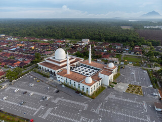 Masjid Al Abyad, Matang Jaya, Kuching Sarawak.