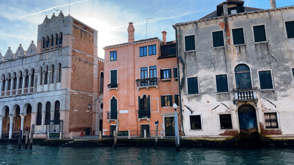 Gondola Ride Through Venice’s Famous Canals | Sunny Day in Italy


