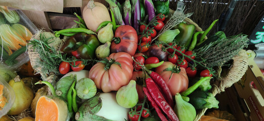 fresh colorfull raw vegetables for healthy food