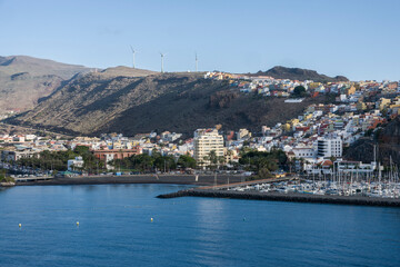 Blick auf die Inselhauptstadt  San Sebastian de la Gomera