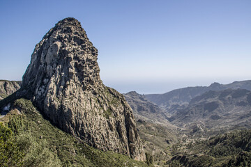 Blick vom Aussichtspunkt Los Roques auf den Roque de Agando