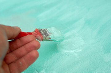 Decorator primer to Prime the walls before applying the plaster, repairs to the house, the second...