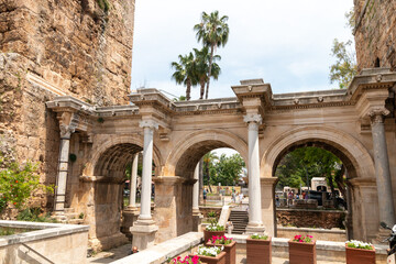 Fototapeta premium Hadrian's Gate in Antalya, Turkey