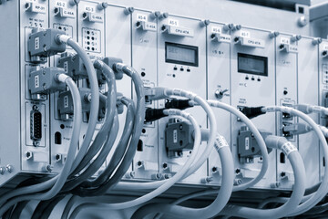Technical unit for telecommunications equipment with connected electrical and optical internet...