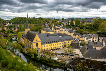 A walk along the corniche in Luxembourg City