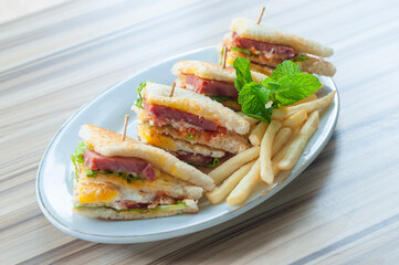 Sandwich Omelet served with fried potato