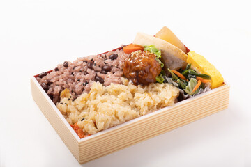 二色おこわ弁当（赤飯　山菜おこわ）