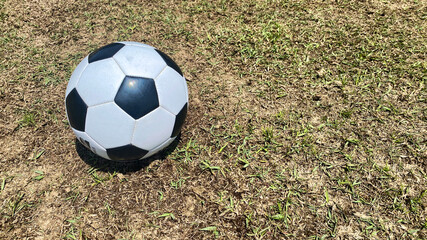 白黒のサッカーボール © 里沙 釘宮