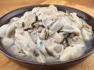 신선한 해산물 굴