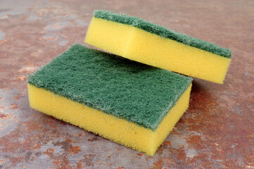 Household synthetic sponge scourer for general domestic cleaning