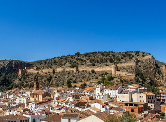 Fototapeta na wymiar View of the beautiful town of Chulilla. Valencia Spain.
