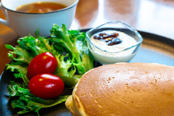 スキレットで焼いたパンケーキ