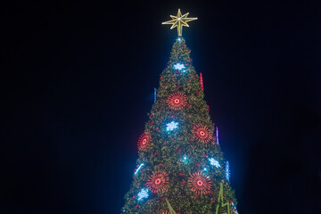 Obraz premium Decoration of festival lights and night parties