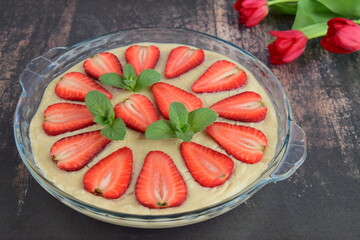 Vanilla pudding dessert with strawberries 