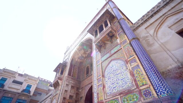 Outside view of Masjid Wazir Khan.