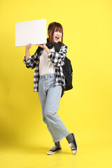 Fototapeta premium 20s Asian college student