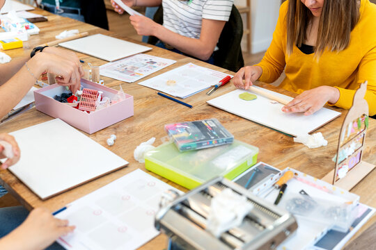 Polymer clay workshop for making earrings