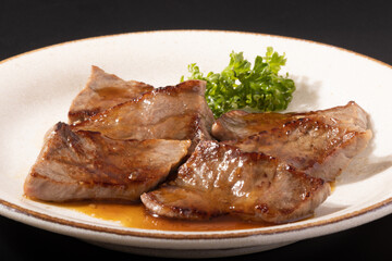 黒毛和牛ひとくちステーキ
