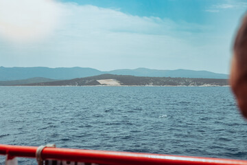 Wakacyjny rejs po wodach Adriatyku, u wybrzeży słonecznej Chorwacji © Marcin