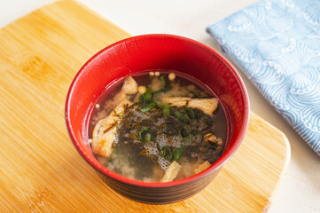 アカモクの味噌汁