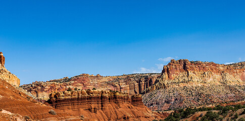 Fototapeta premium Beautiful sandstone formations at Capitol Reef National Park.