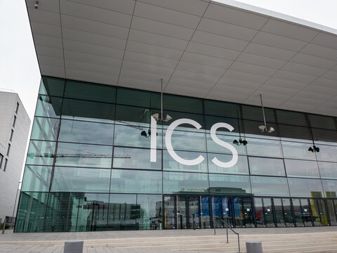 Modern ICS Corporate Building with Large Glass Facade in Stuttgart
