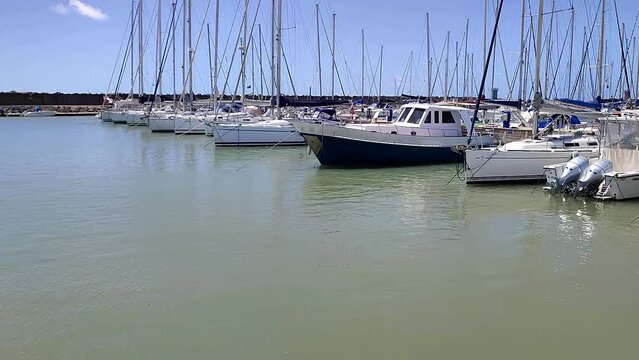 Lido di Ostia - Panoramica del Porto Turistico di Roma dal molo della piazza