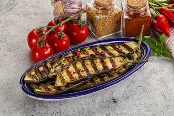 Grilled tasty ripe eggplant slice
