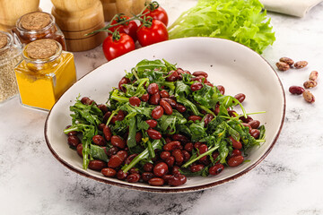 Red canned beans with arugula