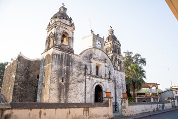 Obraz premium Tepoztlam, Morelos, Mexico templo santisima trinidad 
