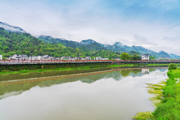 Obraz premium Ancient Towns, Ancient Buildings, and Rivers in the Mountainous Areas of Anhui Province, China