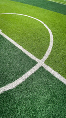Obraz premium Artificial grass football field surface See the circle in the center of the field.