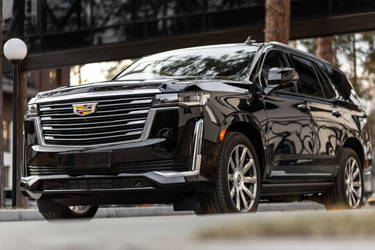 Novosibirsk, Russia -  April 30  , 2024:  black  Cadillac Escalade 600,  SUV parked in  city,  front view