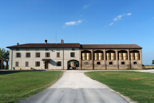 Country landscape near Cortemaggiore, Emilia Romagna, Italy