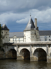 tour du pont Henri IV de Châtellerault
